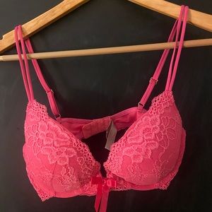 Victoria’s Secret Bra 34C  “Very  Sexy Pushup” Hot Pink